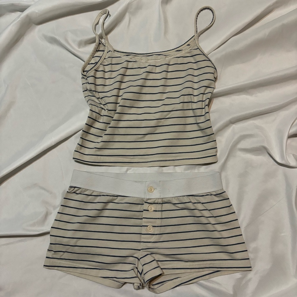 Brandy Melville set